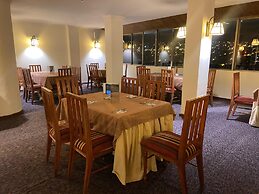 Hotel Presidente by NASS