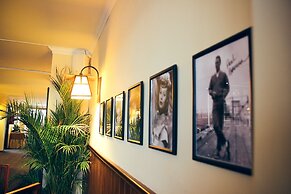 Hotel Presidente by NASS