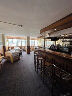 Hotel Presidente by NASS