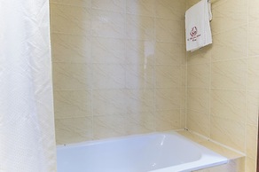 Al Murjan Palace Hotel