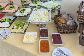 Al Murjan Palace Hotel