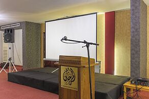 Al Murjan Palace Hotel