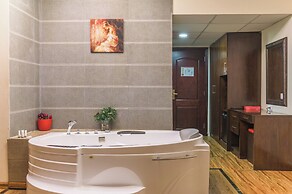 Al Murjan Palace Hotel