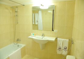Al Murjan Palace Hotel