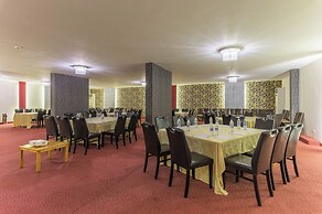 Al Murjan Palace Hotel