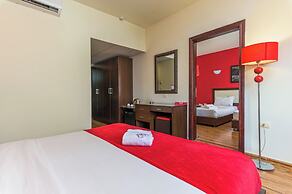 Al Murjan Palace Hotel