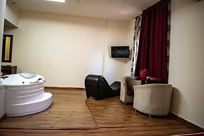 Al Murjan Palace Hotel