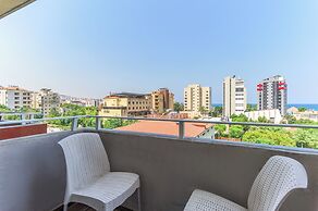 Al Murjan Palace Hotel