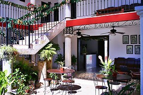 La Aurora Hotel Colonial