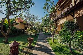 Kuta Puri Bungalows, Villas and Resort