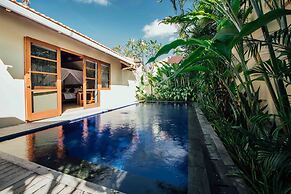 Kuta Puri Bungalows, Villas and Resort