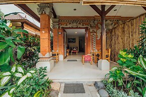 Kuta Puri Bungalows, Villas and Resort