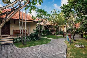 Kuta Puri Bungalows, Villas and Resort