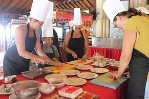 Kuta Puri Bungalows, Villas and Resort