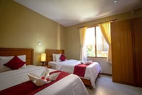 Kuta Puri Bungalows, Villas and Resort