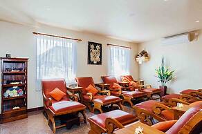 Kuta Puri Bungalows, Villas and Resort