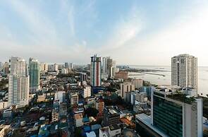 Regency Grand Suites