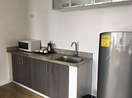 Regency Grand Suites