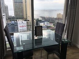 Regency Grand Suites