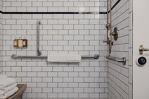 Surf Hotel & Chateau