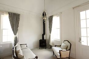 Surf Hotel & Chateau