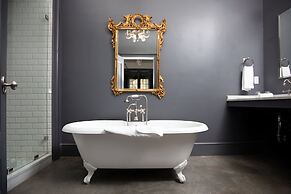 Surf Hotel & Chateau