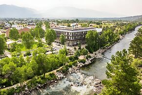 Surf Hotel & Chateau