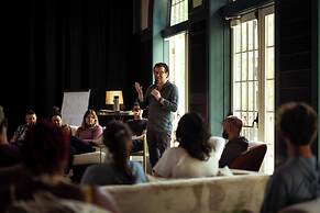 Surf Hotel & Chateau