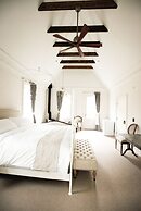 Surf Hotel & Chateau