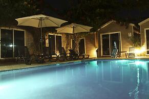 Jaco Lodge Quiet Hotel