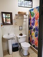 Jaco Lodge Quiet Hotel