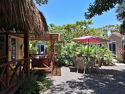 Jaco Lodge Quiet Hotel