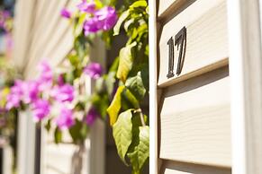 Jaco Lodge Quiet Hotel