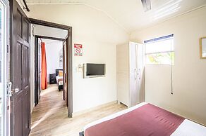 Jaco Lodge Quiet Hotel