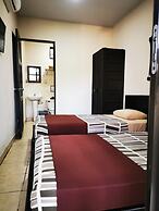 Jaco Lodge Quiet Hotel