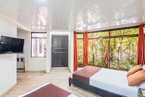 Jaco Lodge Quiet Hotel