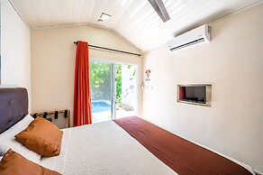 Jaco Lodge Quiet Hotel