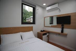 K-Pop Hotel Seoul Station