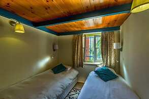 Jerusalem Garden Home