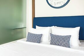 Phuket Boat Quay Hotel Panwa Beach