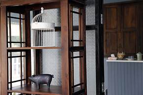 Mona Chiang Mai Boutique