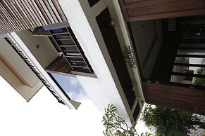 Mona Chiang Mai Boutique