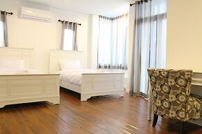 Mona Chiang Mai Boutique
