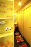 Jellybean Ezy Hostel Sathorn