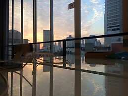 Jellybean Ezy Hostel Sathorn