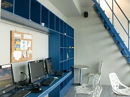 Jellybean Ezy Hostel Sathorn