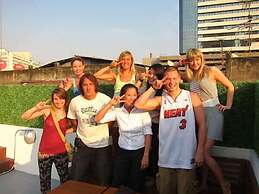 Jellybean Ezy Hostel Sathorn