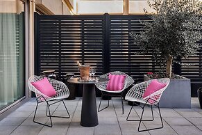 Sea Containers London