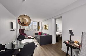 Sea Containers London