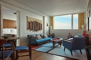 Sea Containers London